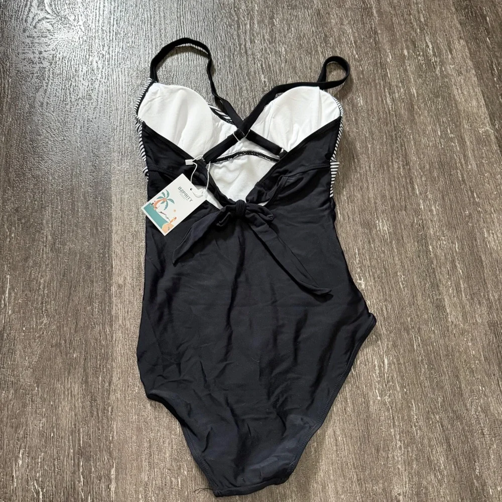 B2Prity one piece